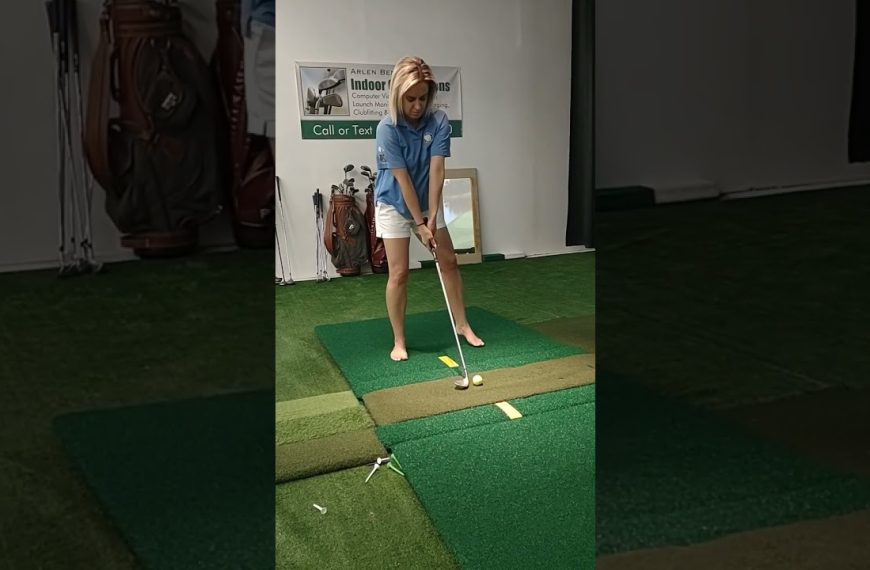 ⛳ Barefoot 40 Yard Approach Shoot Using Footwork Indoor Golf Lesson Recap