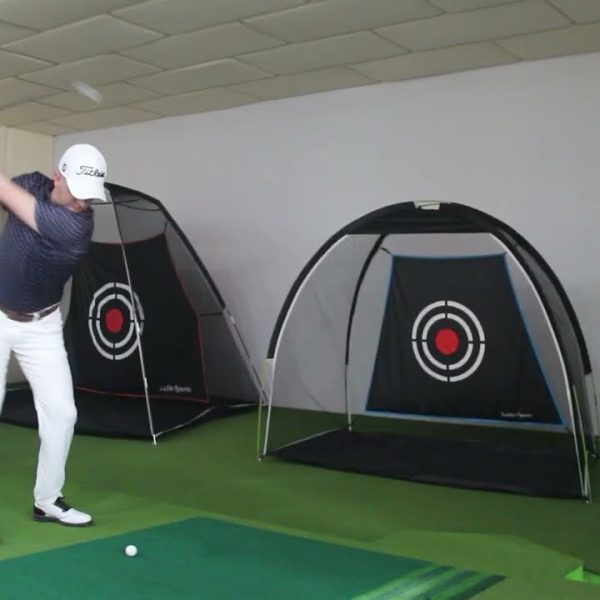 Learn the correct hitting posture of golf with the professional instructor