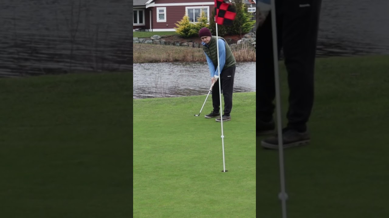 The-putter-is-feeling-dialled-golf-golfswing-amazing-golfer-putt.jpg