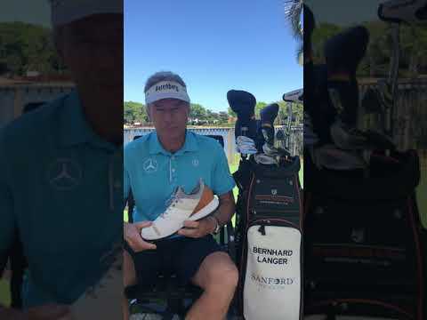 Bernhard-sharing-the-secret-of-the-Athalonz-EnVe-Golf-Shoe.jpg