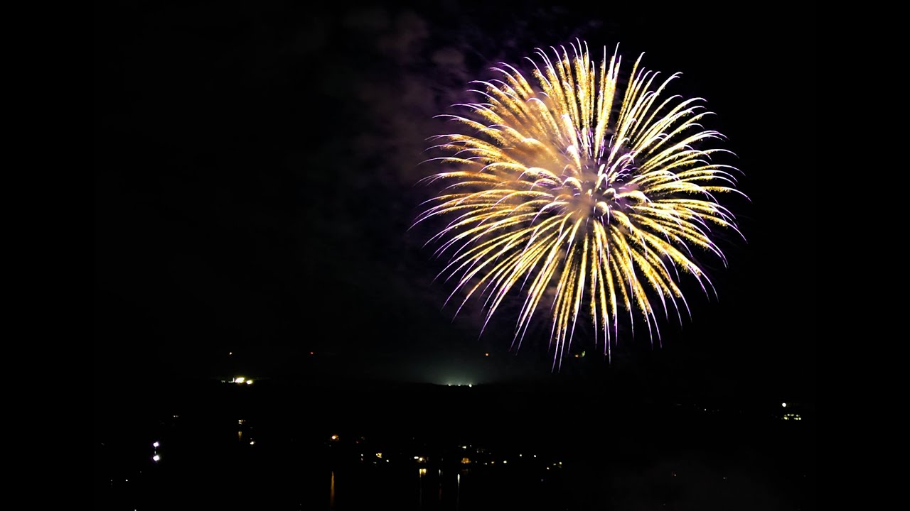 Happy-4th-of-July-Threw-the-drone-in-the-air.jpg