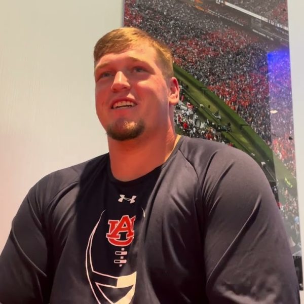 Auburn OT Gunner Britton (2023 preseason camp)