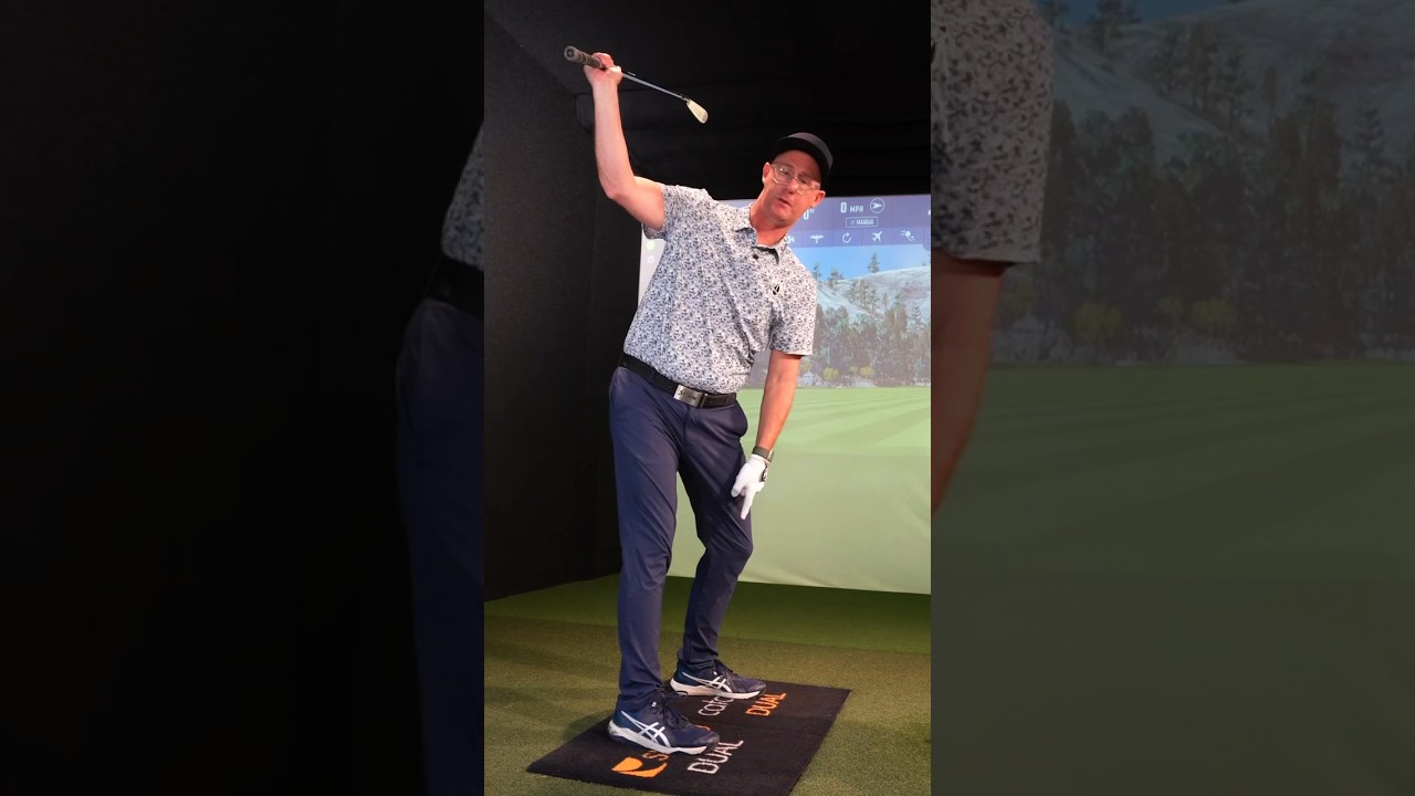 Backswing-Basics-one-hand-golf-swing.jpg