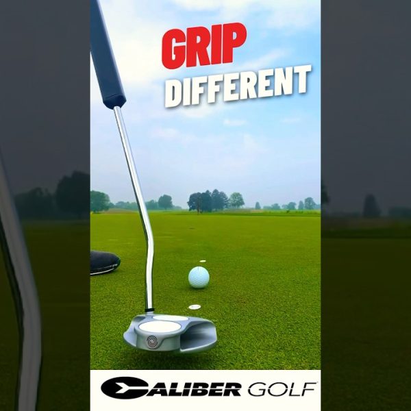 Grip Different w/ hockey shaft. Conforms w/ rules of golf #putt #golf #putter #golfputting