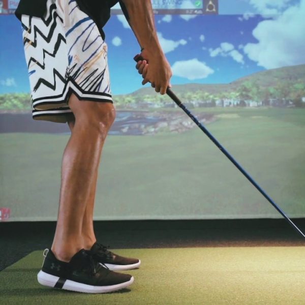 Steph Curry Plays with Full Swing Golf Simulator at Home