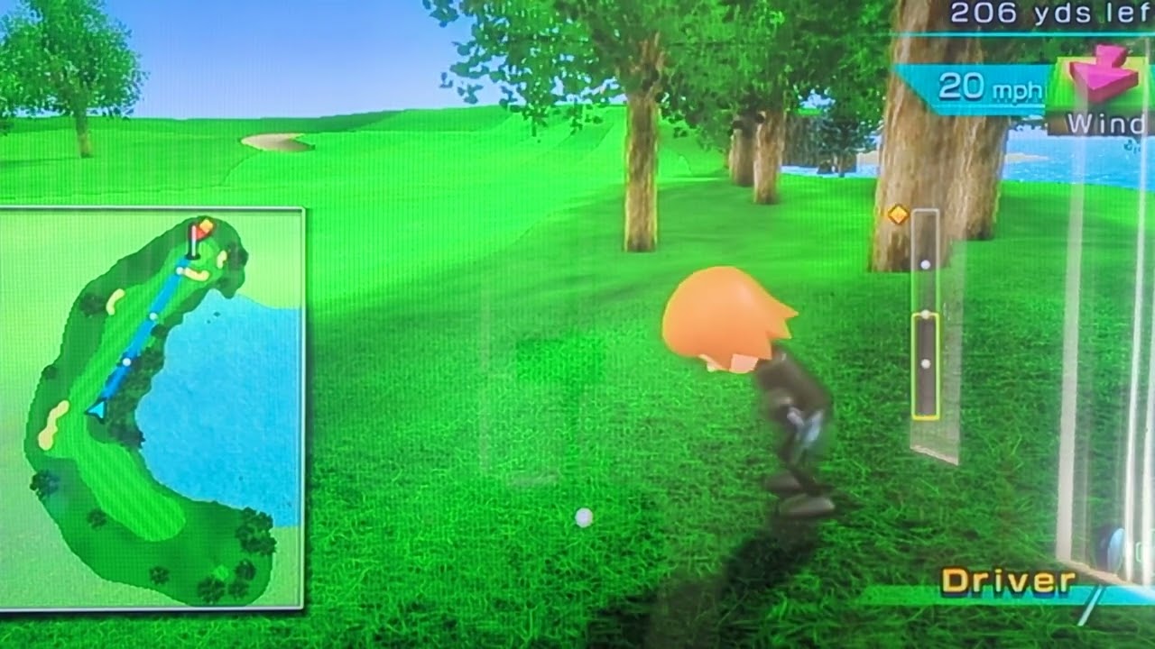 The-Green-Fairways-of-Wii-Golf-wiisports-golf-golfball.jpg
